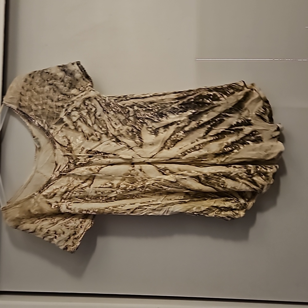 Tan patterned blouse one size